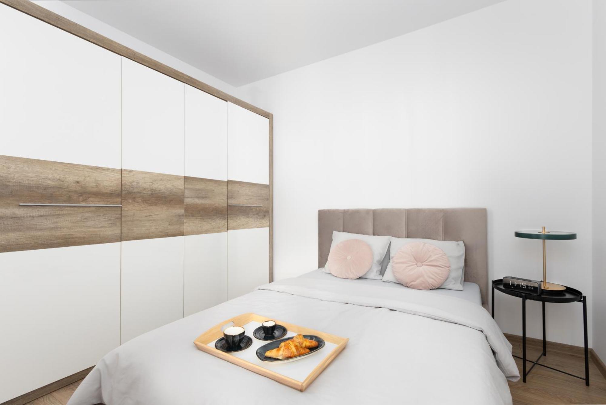 Apartament Goclawska Swps Pge Narodowy Dworzec Wschodni Soho Factory Varsovia Exterior foto